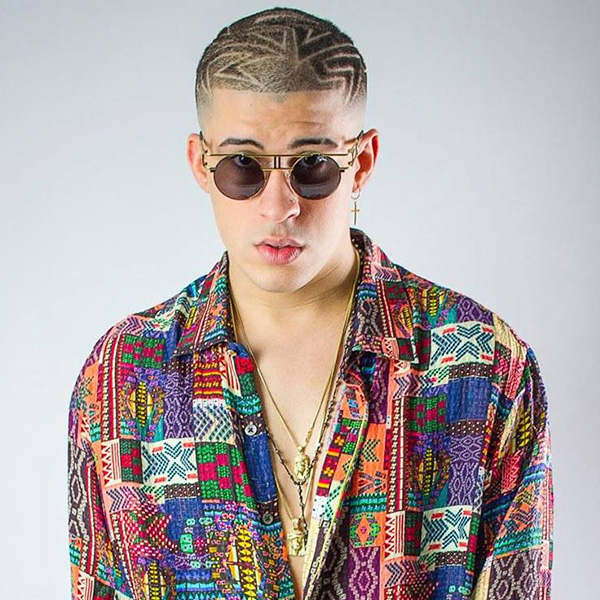 <h5>Bad Bunny</h5>
<p>Reggaeton</p>
